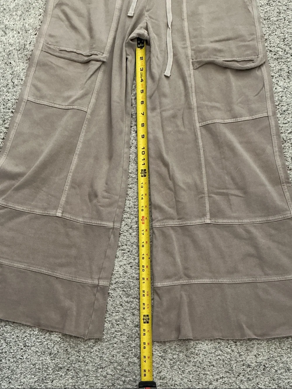 NWT Easel Wide-Leg Cargo Sweatpants ~ Mocha - Picture 8 of 9